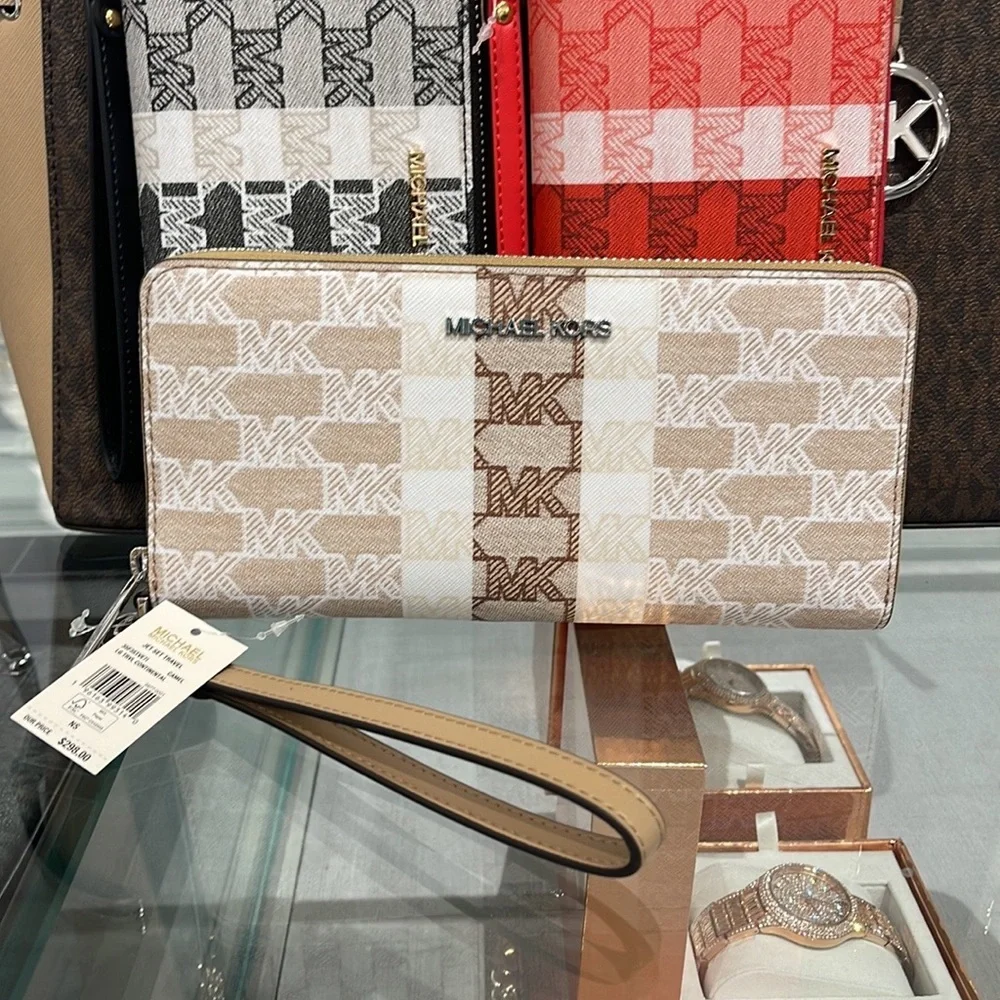MICHAEL KORS Leather Continental Phone Holder Wristlet Wallet  Camel  NWT